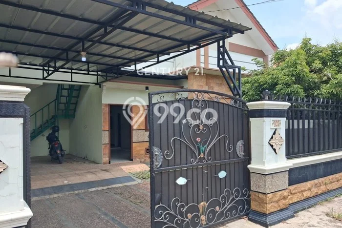 Rumah Strategis Modern Lb 200m2 di Kesambi, Cirebon Rumah Strategis Modern Lb 200m2 di Kesambi, Cirebon