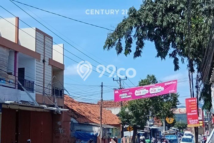 Ruko disewakan lokasi strategis Cigugur Kuningan 450m2 Ruko disewakan lokasi strategis Cigugur Kuningan 450m2