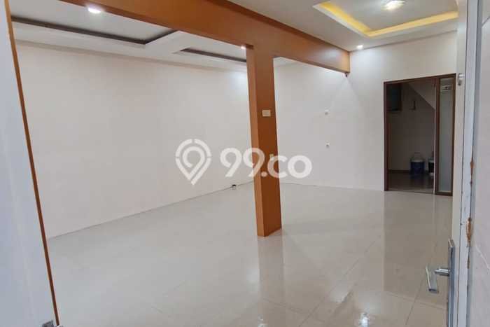 Rumah Modern 4 KT di Cihanjuang Bandung Full Furnished Rumah Modern 4 KT di Cihanjuang Bandung Full Furnished