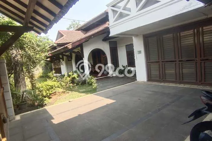 Dijual Rumah Mewah Megah Dengan View Eksklusif di Jati Cempaka, Bekasi Dijual Rumah Mewah Megah Dengan View Eksklusif di Jati Cempaka, Bekasi