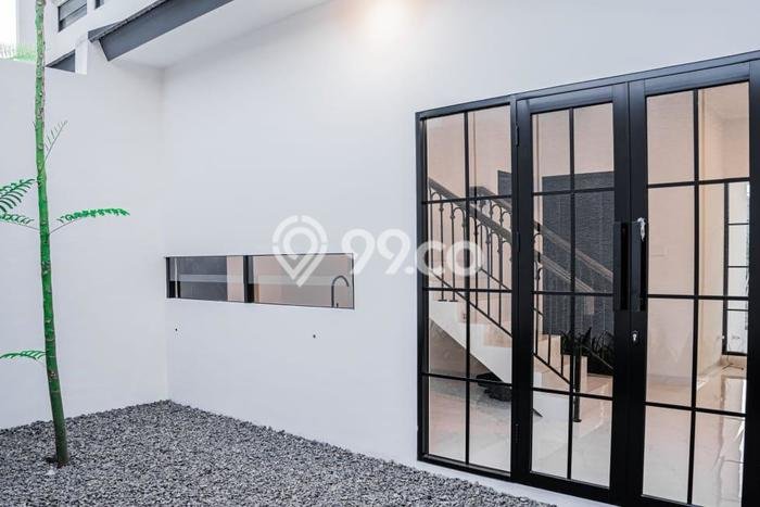 Rumah Luas Asri 3 KT Siap Huni di Jatiwaringin Bekasi Rumah Luas Asri 3 KT Siap Huni di Jatiwaringin Bekasi