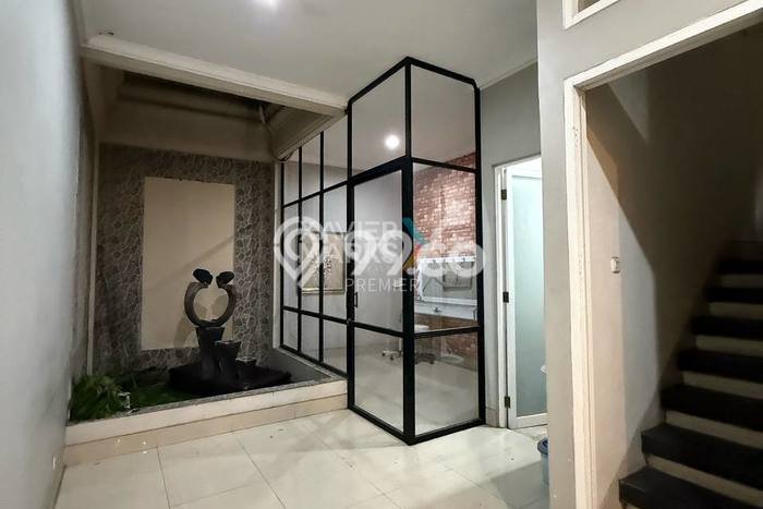 Komersial Favorit Dijual di Blimbing Malang Area Pusat Bisnis Komersial Favorit Dijual di Blimbing Malang Area Pusat Bisnis