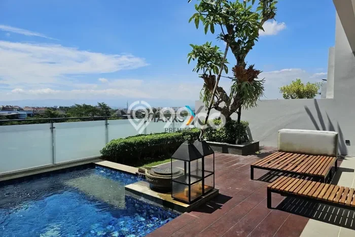 Rumah Elit Modern Siap Huni di Villa Puncak Tidar Malang Rumah Elit Modern Siap Huni di Villa Puncak Tidar Malang