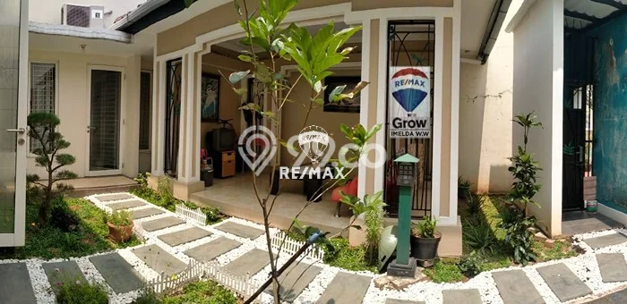 Hunian Mewah Siap Huni LT 225m2 di Kelapa Dua, Tangerang Hunian Mewah Siap Huni LT 225m2 di Kelapa Dua, Tangerang