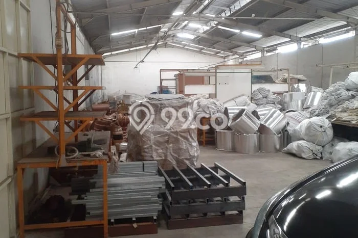Untuk Dijual! Gudang di Holis Cigondewah Bandung LT 3340m2 / LB 1200m2 Kawasan Bisnis Untuk Dijual! Gudang di Holis Cigondewah Bandung LT 3340m2 / LB 1200m2 Kawasan Bisnis
