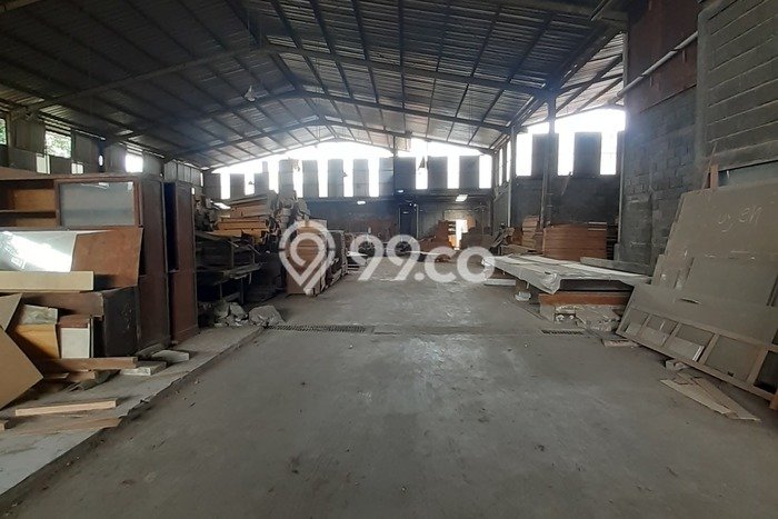 Unit Gudang Dijual di Bandung LT 5163m2 & LB 2880m2 Unit Gudang Dijual di Bandung LT 5163m2 & LB 2880m2
