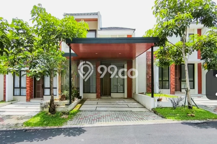 Rumah Luas Asri 4 KT Siap Pakai di Sentul Bogor Rumah Luas Asri 4 KT Siap Pakai di Sentul Bogor
