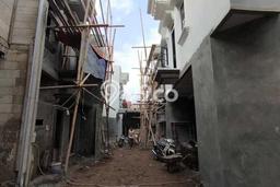 For Sale Rumah 2 Kamar Lokasi Ideal Bagus dan Strategis di Jagakarsa For Sale Rumah 2 Kamar Lokasi Ideal Bagus dan Strategis di Jagakarsa