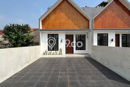 Rumah Modern Cantik 2 KT Siap Huni di Jagakarsa Rumah Modern Cantik 2 KT Siap Huni di Jagakarsa