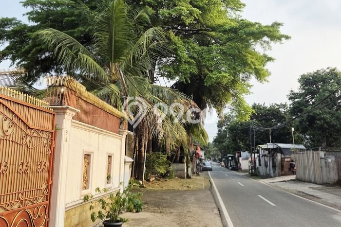 Rumah Elit Modern Tanpa Renovasi di Bintaro Jakarta Selatan Rumah Elit Modern Tanpa Renovasi di Bintaro Jakarta Selatan