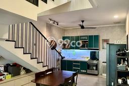 For Sale Rumah 4 Kamar Lokasi Strategis Nyaman dan Strategis di Serpong Utara For Sale Rumah 4 Kamar Lokasi Strategis Nyaman dan Strategis di Serpong Utara