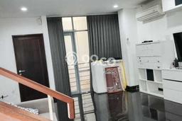 Jarang Ada! Rumah Sewa 4 Kamar Bagus Siap Huni Pondok Indah Jarang Ada! Rumah Sewa 4 Kamar Bagus Siap Huni Pondok Indah