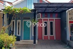 Dijual Rumah Eksklusif 2 KT di Cijantung, Jakarta Timur Dijual Rumah Eksklusif 2 KT di Cijantung, Jakarta Timur
