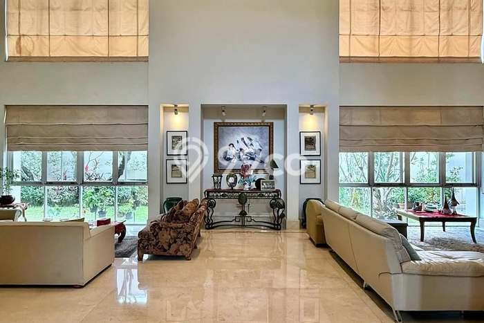 Dijual Rumah Luas Elegan Dengan View Eksklusif di Pondok Indah, Jakarta Selatan Dijual Rumah Luas Elegan Dengan View Eksklusif di Pondok Indah, Jakarta Selatan