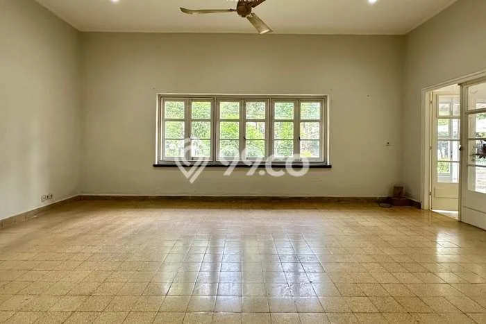Siap Huni Rumah Mewah 4 Kamar di Kebayoran Baru Dekat ke Mana Pun Siap Huni Rumah Mewah 4 Kamar di Kebayoran Baru Dekat ke Mana Pun
