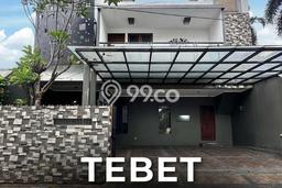 Hunian Mewah Siap Huni LT 179m2 di Tebet, Jakarta Selatan Hunian Mewah Siap Huni LT 179m2 di Tebet, Jakarta Selatan