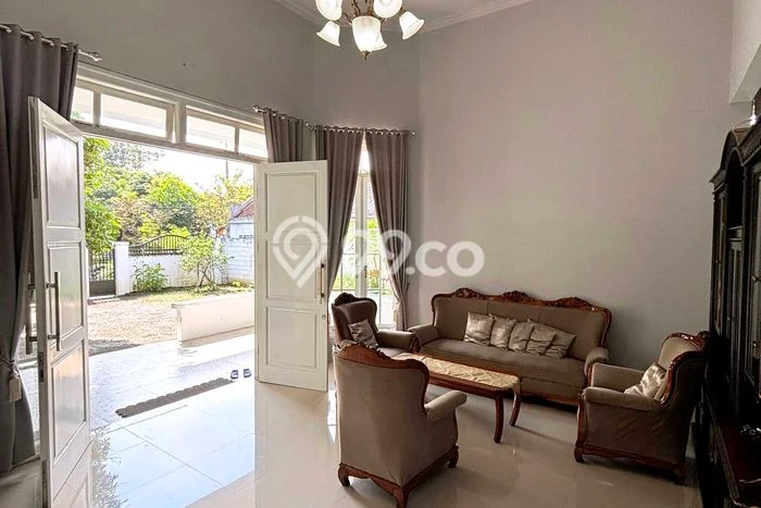 Best Deal Hunian Mewah Ideal dan Luas di Sananwetan, Blitar Best Deal Hunian Mewah Ideal dan Luas di Sananwetan, Blitar