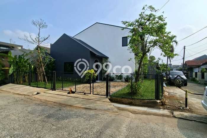 Rumah Luxury Modern Tanpa Renovasi di Ciater Tangerang Rumah Luxury Modern Tanpa Renovasi di Ciater Tangerang