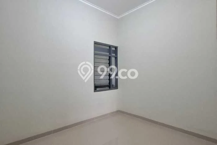 Dijual Rumah 4 Kamar Lokasi Strategis Nyaman dan Strategis di Babakan Ciparay Dijual Rumah 4 Kamar Lokasi Strategis Nyaman dan Strategis di Babakan Ciparay
