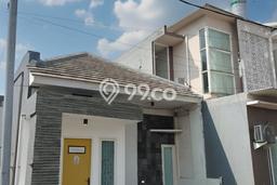 Rumah Modern Minimalis 2 KT Bisa Langsung Pindah di Rungkut Rumah Modern Minimalis 2 KT Bisa Langsung Pindah di Rungkut