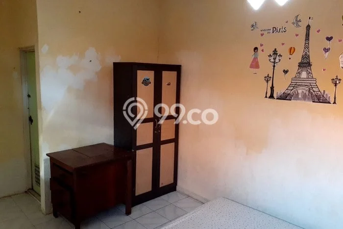 Dijual Kost 11 Kamar di Surabaya untuk Investasi Anda Dijual Kost 11 Kamar di Surabaya untuk Investasi Anda