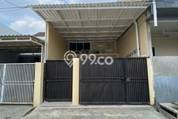 Hunian Cantik Modern Lb 75m2 di Rungkut, Surabaya Hunian Cantik Modern Lb 75m2 di Rungkut, Surabaya