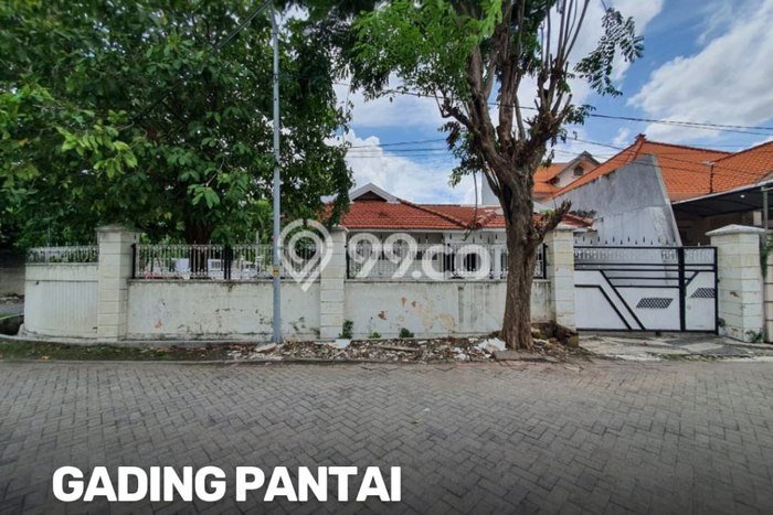 Rumah Eksklusif Siap Huni LT 484m2 di Tambaksari, Surabaya Rumah Eksklusif Siap Huni LT 484m2 di Tambaksari, Surabaya