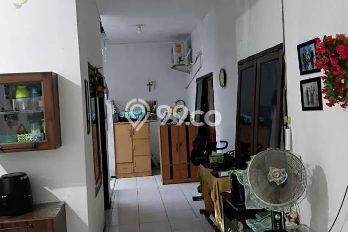 Rumah Strategis Modern Lb 250m2 di Wiyung, Surabaya Rumah Strategis Modern Lb 250m2 di Wiyung, Surabaya