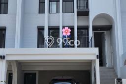 Dijual Rumah Premium dengan Fasilitas Sekitar Lengkap di BSD, Tangerang Selatan Dijual Rumah Premium dengan Fasilitas Sekitar Lengkap di BSD, Tangerang Selatan