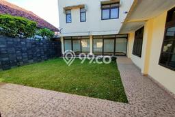 Lokasi terbaik! Rumah siap pakai dikontrakkan di Gatot Subroto LB 500m2 Lokasi terbaik! Rumah siap pakai dikontrakkan di Gatot Subroto LB 500m2