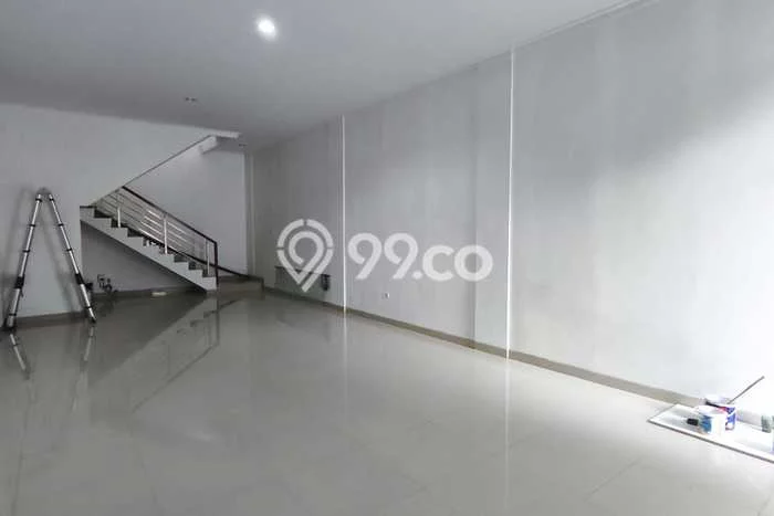 Ruko Dijual di Bandung LT 93m2 & LB 165m2 Lokasi Terbaik! Ruko Dijual di Bandung LT 93m2 & LB 165m2 Lokasi Terbaik!