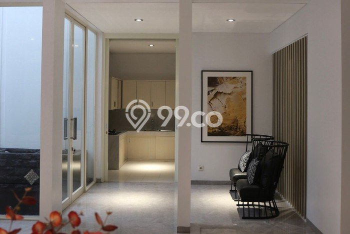 Dijual Rumah Mewah Megah Dengan View Cantik di Pakuwon, Surabaya Dijual Rumah Mewah Megah Dengan View Cantik di Pakuwon, Surabaya