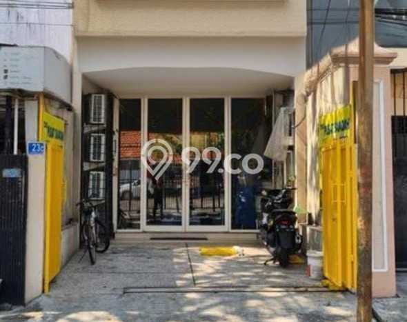 Untuk Dijual! Ruko di Surabaya Kota Surabaya LT 123m2 / LB 123m2 Kawasan Bisnis Untuk Dijual! Ruko di Surabaya Kota Surabaya LT 123m2 / LB 123m2 Kawasan Bisnis