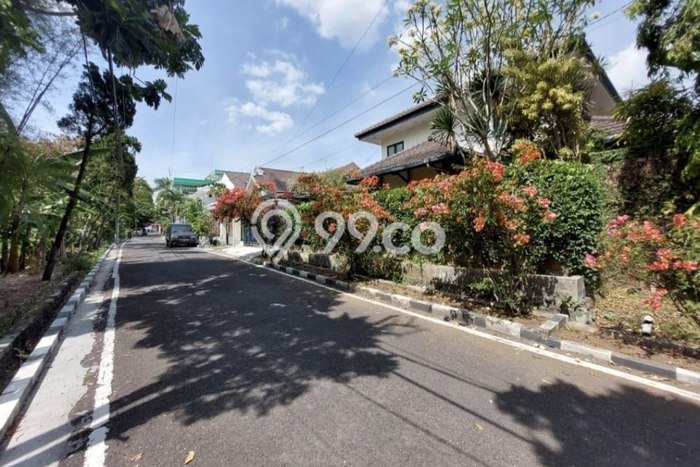 LOKASI STRATEGIS! Vila di , Area 847m2m², Lingkungan Prima LOKASI STRATEGIS! Vila di , Area 847m2m², Lingkungan Prima