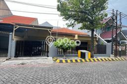 Sewa cepat hunian minimalis strategis 3 Kamar di Gayungan, Surabaya Sewa cepat hunian minimalis strategis 3 Kamar di Gayungan, Surabaya