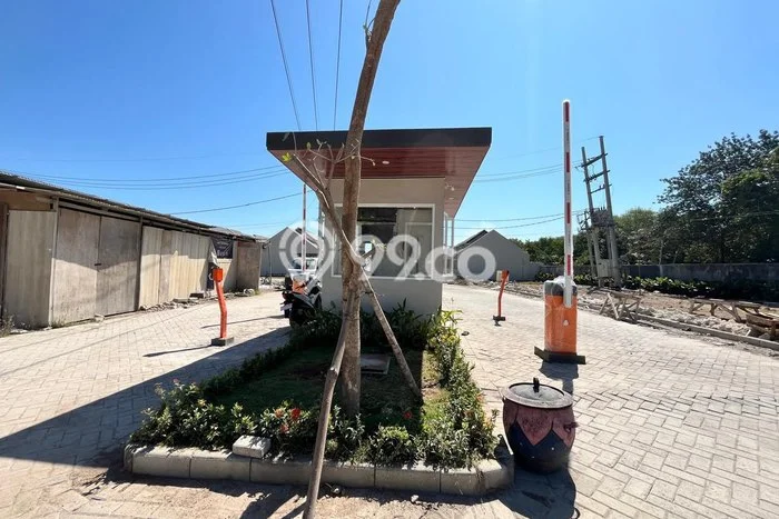 Jual Rumah Bagus Siap Huni LB 90m2 di Sidoarjo, Sidoarjo Jual Rumah Bagus Siap Huni LB 90m2 di Sidoarjo, Sidoarjo