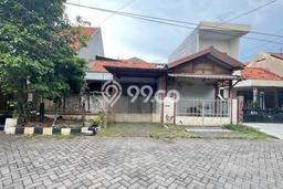 Hot Offer Hunian Mewah Ideal dan Luas di Gayungan, Surabaya Hot Offer Hunian Mewah Ideal dan Luas di Gayungan, Surabaya