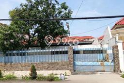 Rumah Luxury Modern Tanpa Renovasi di Dharma Husada Surabaya Rumah Luxury Modern Tanpa Renovasi di Dharma Husada Surabaya