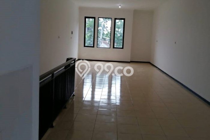 FOR SALE! Ruko di Menganti Gresik, LT 136m2, LB 150m2 FOR SALE! Ruko di Menganti Gresik, LT 136m2, LB 150m2