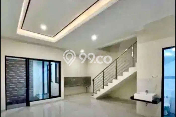 Jual Rumah Eksklusif 5 KT di Nginden, Surabaya Jual Rumah Eksklusif 5 KT di Nginden, Surabaya