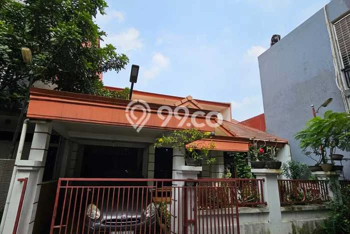 Jual Rumah Strategis Bagus Punya 4 KT di Karawaci Tangerang SHM Jual Rumah Strategis Bagus Punya 4 KT di Karawaci Tangerang SHM