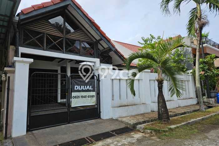 Siap Huni Hunian Elit 4 Kamar di Karawaci Dekat ke Mana Pun Siap Huni Hunian Elit 4 Kamar di Karawaci Dekat ke Mana Pun