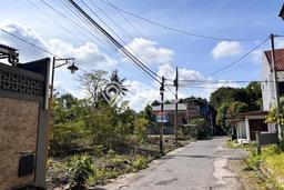 Tanah Dijual Lokasi Ngaglik, Sleman dengan Luas Tanah 1591m2 dan Status SHM Tanah Dijual Lokasi Ngaglik, Sleman dengan Luas Tanah 1591m2 dan Status SHM