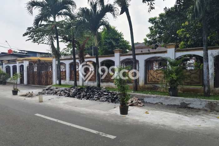 Ready to Use! Luxury House LT 2630m2 Desain Elegan di Kebagusan Ready to Use! Luxury House LT 2630m2 Desain Elegan di Kebagusan