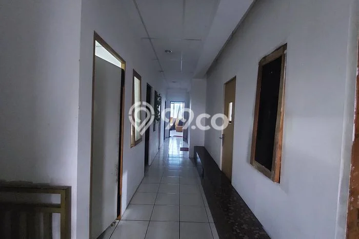 Ruko Dijual di Limo LT 176m2, LB 500m2 untuk Investasi Ruko Dijual di Limo LT 176m2, LB 500m2 untuk Investasi