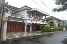 Ready to Use! Premium House LT 848m2 Desain Elegan di Bangka Ready to Use! Premium House LT 848m2 Desain Elegan di Bangka