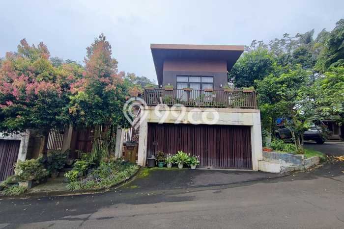 Hunian Cantik Modern Lb 250m2 di Megamendung, Bogor Hunian Cantik Modern Lb 250m2 di Megamendung, Bogor