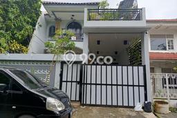 Rumah Luxury Modern Siap Huni di Kedoya Selatan Jakarta Barat Rumah Luxury Modern Siap Huni di Kedoya Selatan Jakarta Barat