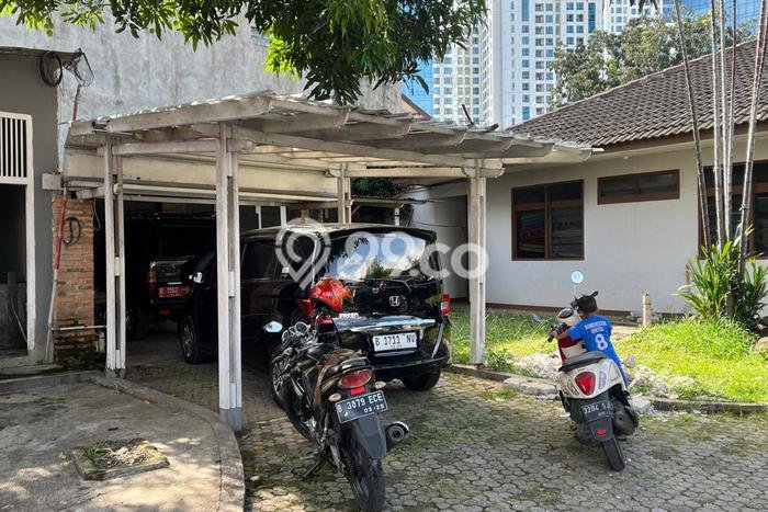 Hunian Mewah LB 220m2 Siap Huni Desain Elegan di Menteng Dalam, Jakarta Selatan Hunian Mewah LB 220m2 Siap Huni Desain Elegan di Menteng Dalam, Jakarta Selatan