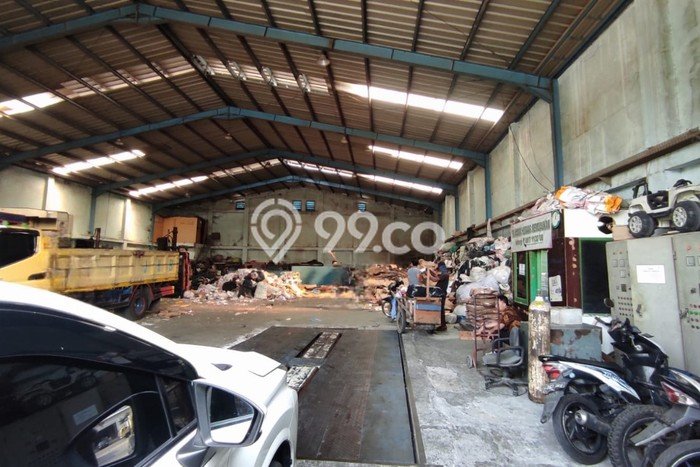 Gudang Dijual di Prime Area Jakarta Timur Luas 697m2 Gudang Dijual di Prime Area Jakarta Timur Luas 697m2